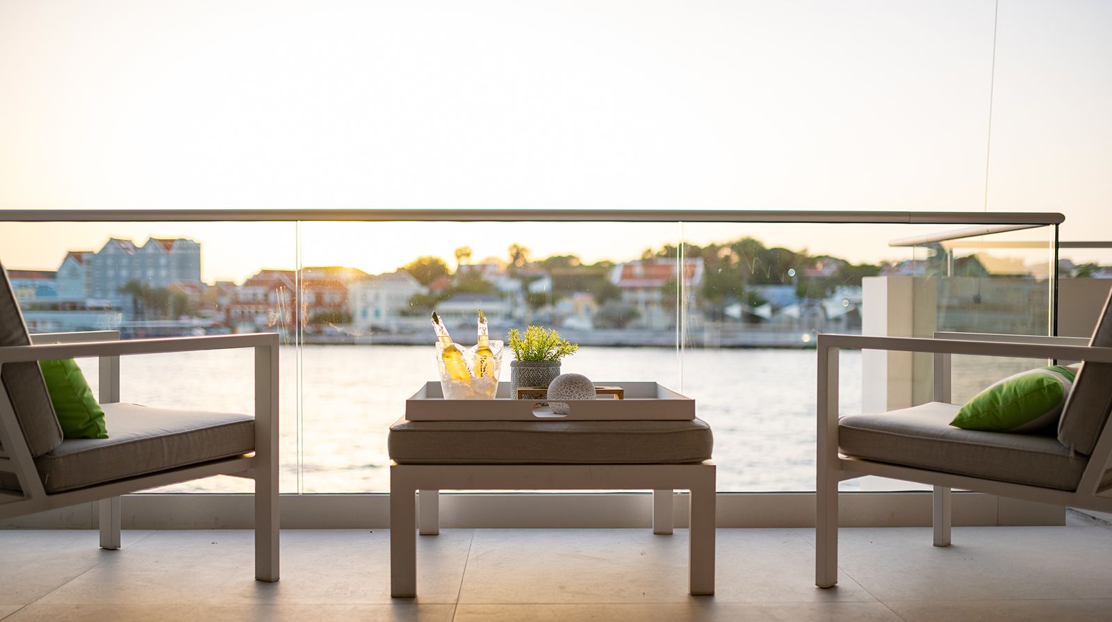 Luxury apartment The Wharf Curacao