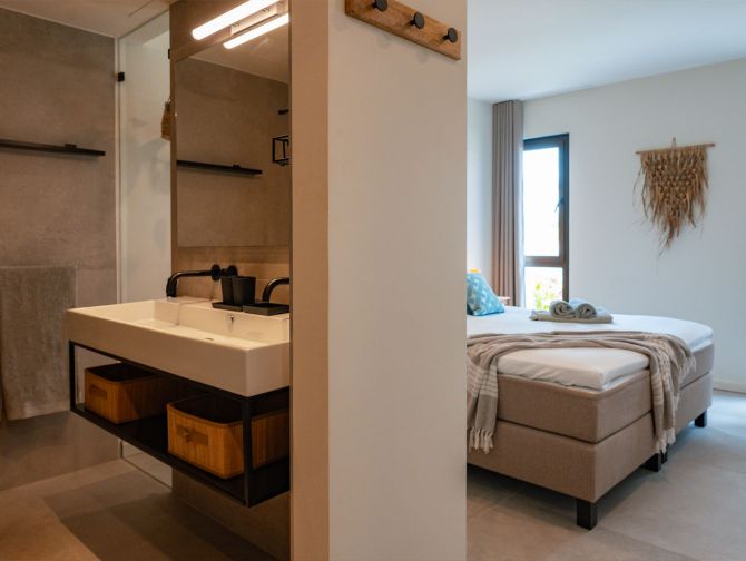 Master bedroom with bathroom ensuite